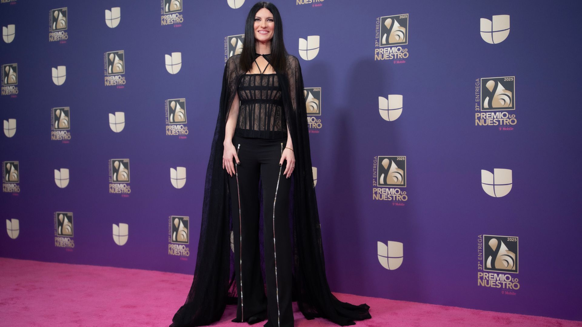 Laura Pausini: ecco com’è andata al Premio Lo Nuestro 2025