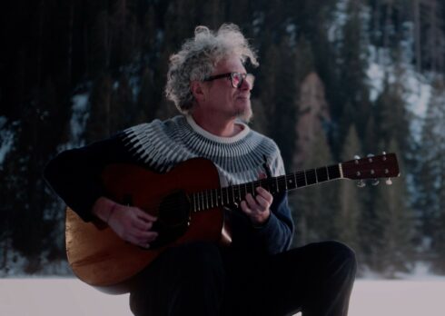 Niccolò Fabi torna con “Acqua che scorre”, il primo singolo tratto dal nuovo album