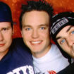 La ressa a Milano, le bottigliate a Bologna: la prima rocambolesca volta dei Blink-182 in Italia