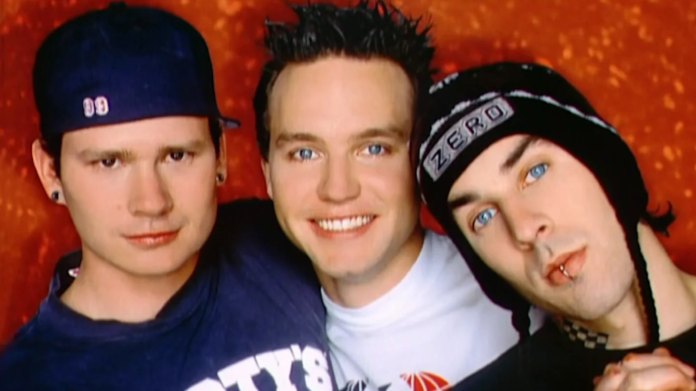 La ressa a Milano, le bottigliate a Bologna: la prima rocambolesca volta dei Blink-182 in Italia