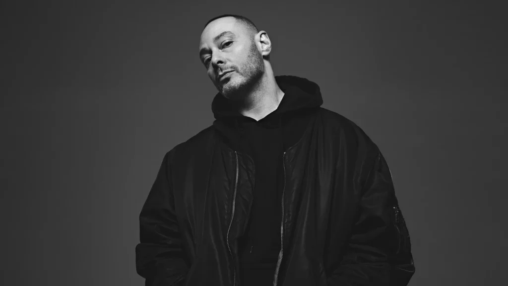 Il nuovo album di Fabri Fibra uscirà a giugno