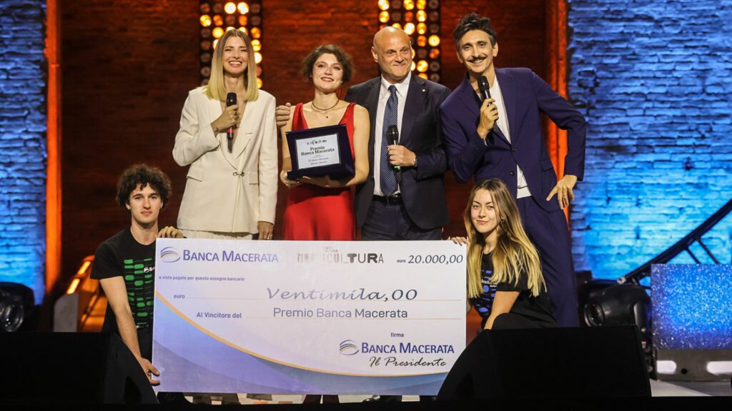 Elena Mil è la vincitrice di Musicultura 2025