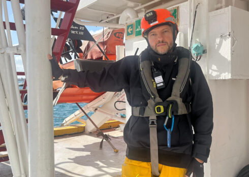 Kento, la missione di salvataggio con SOS Méditerranée diventa un singolo e videoclip
