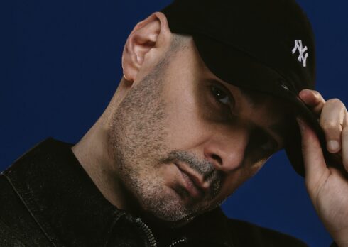 Mentre Los Angeles bruciava, Fabri Fibra ha guardato negli abissi, i suoi: l’intervista
