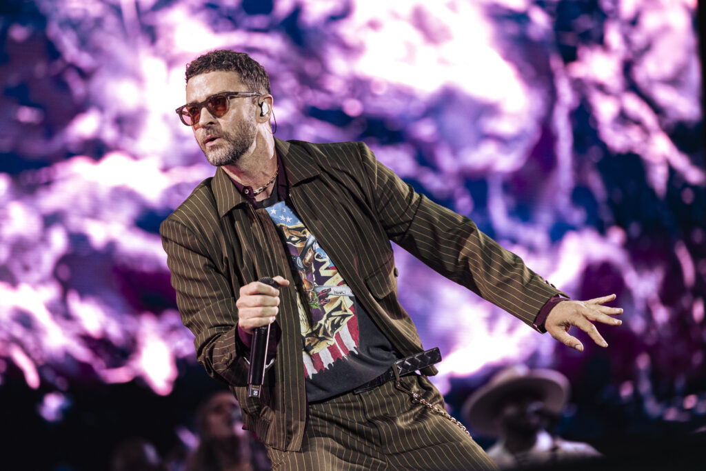Puoi togliere Justin Timberlake dagli anni 2000, ma non puoi togliere gli anni 2000 da Justin Timberlake