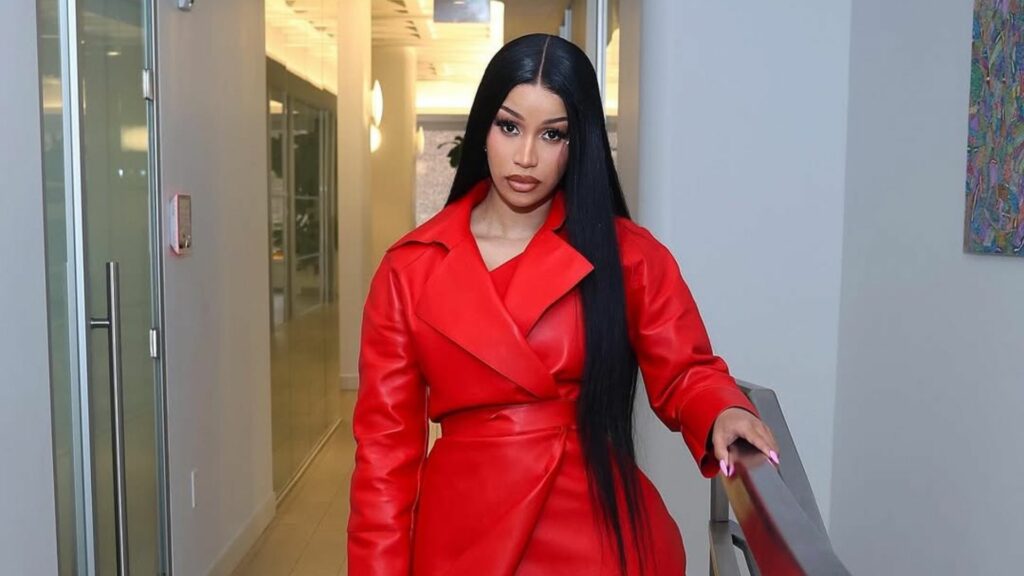 5 curiosità su “Outside”, il nuovo singolo di Cardi B