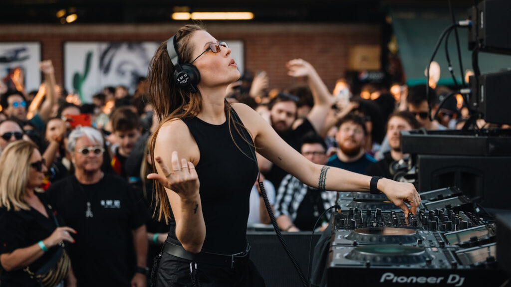 Charlotte de Witte, Tech-No Limits