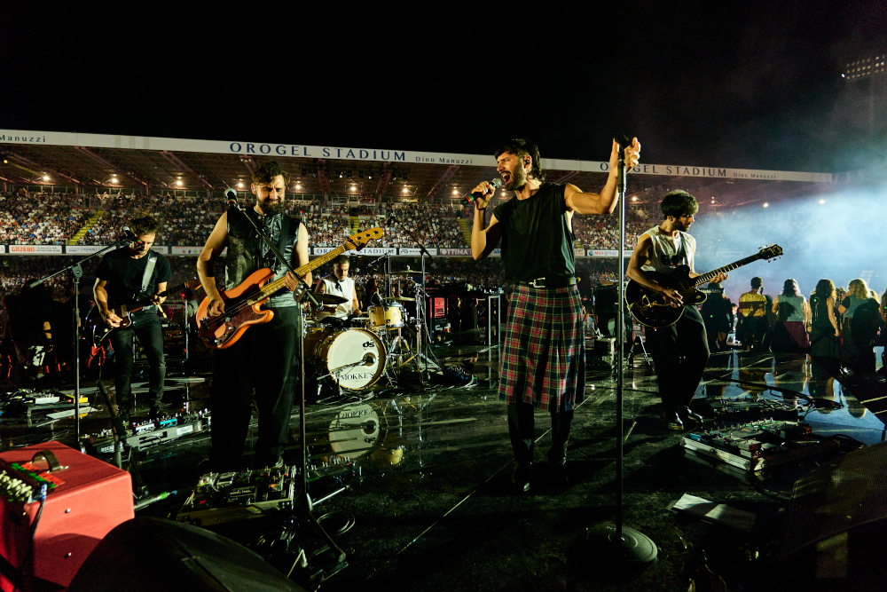 Fast Animals and Slow Kids - Rockin'1000 - Cesena 2025 - foto di Andrea Bardi
