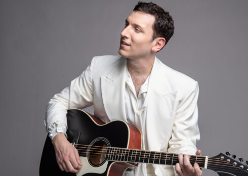 Italian-Chilean Singer Franno Takes Latin Music by Storm with Heart and Soul