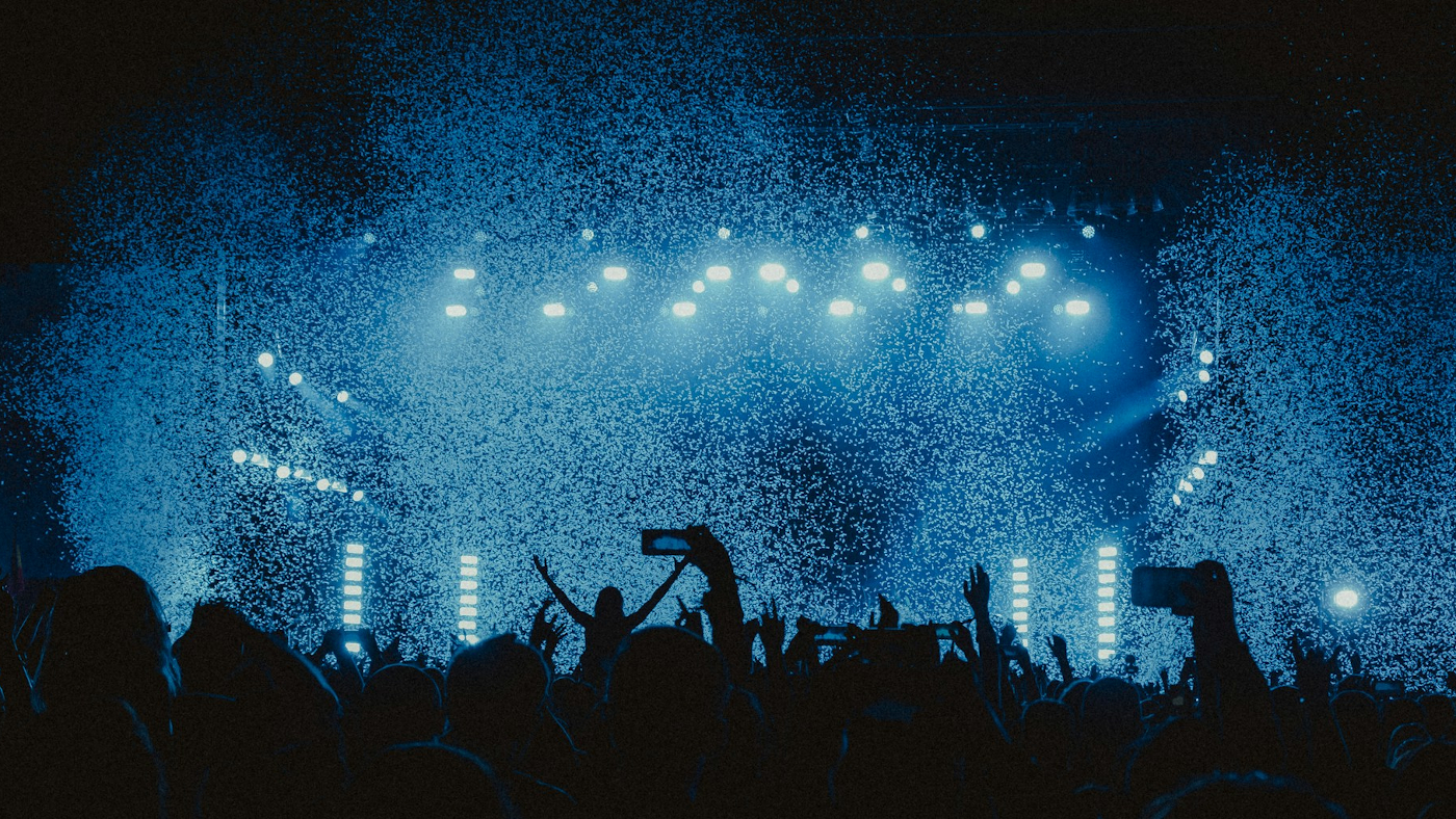 Concerti: nel 2024 spesi quasi un miliardo di euro in biglietti in Italia