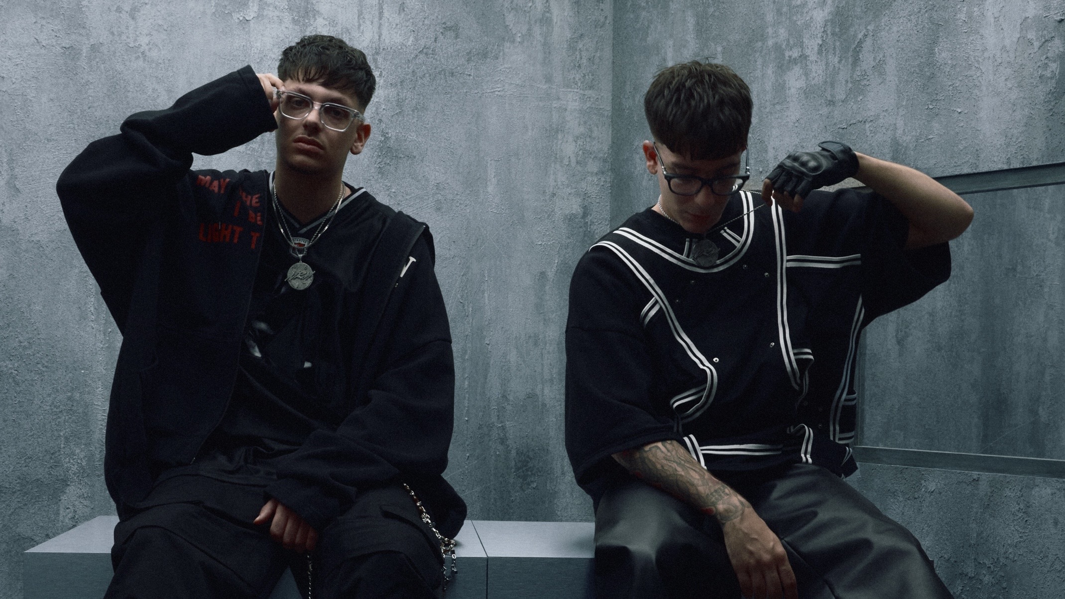 Sadturs & KIID, No Regular Producers
