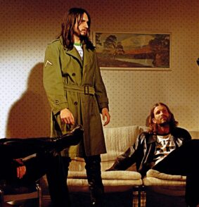 I Wolf Alice ripartono dagli accordi di pianoforte e viaggiano negli anni ’70: l’intervista