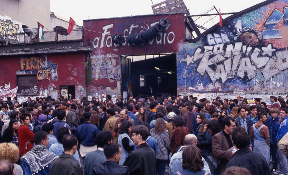 «Un pezzo di storia muore con lo sgombero del Leoncavallo»: il ricordo degli artisti