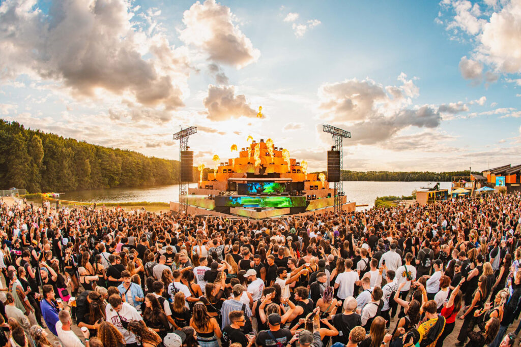 Nibirii 2025, un weekend da record per il festival sul lago più iconico della Germania