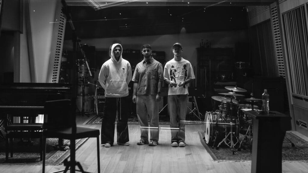 Room 9: «La musica ha bisogno di tempo, non di pressione dell’industria»