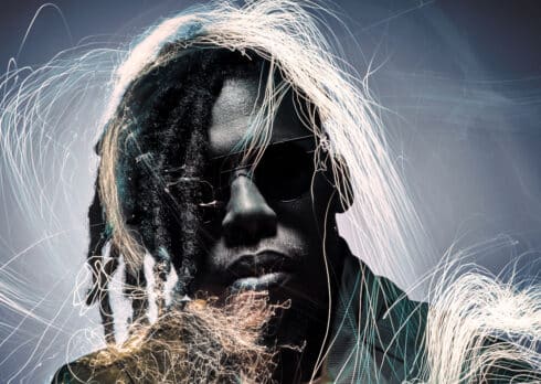Flying Lotus vola alto