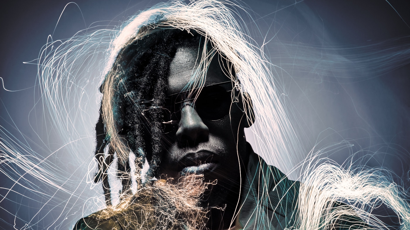 Flying Lotus vola alto