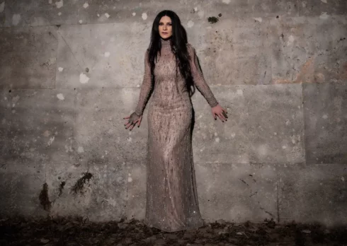 Laura Pausini: «Sto realizzando due album in uno»