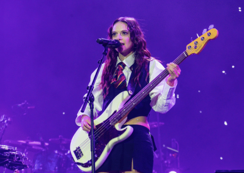 Dal “fango” all’Arena di Verona, Francesca Michielin riparte da Francesca e ci ricorda il bello di essere fragili