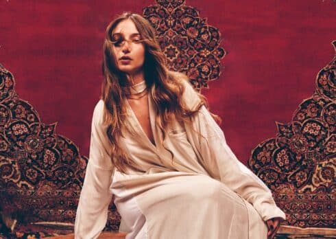 Laila Al Habash: «Cerco un equilibrio nel riappropriarmi della mia età»