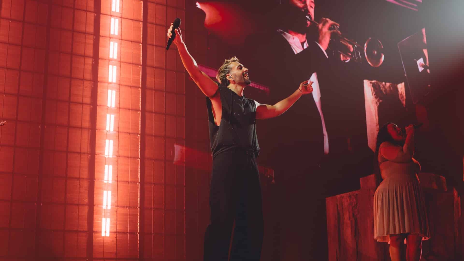 Marco Mengoni all’Unipol Forum porta il potere di (ri)scoprirsi umani