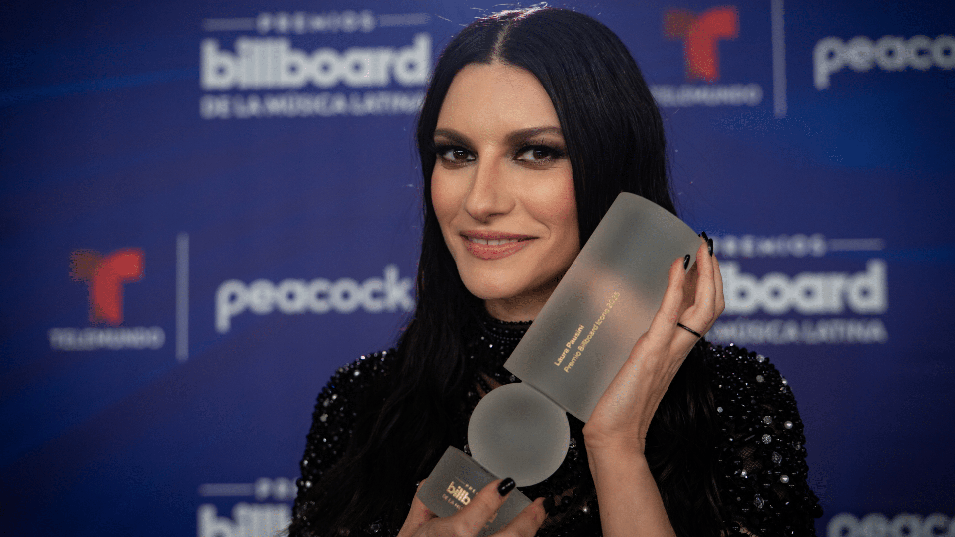 Laura Pausini ai Billboard Latin Music Awards: «Sentirmi latina è un privilegio»