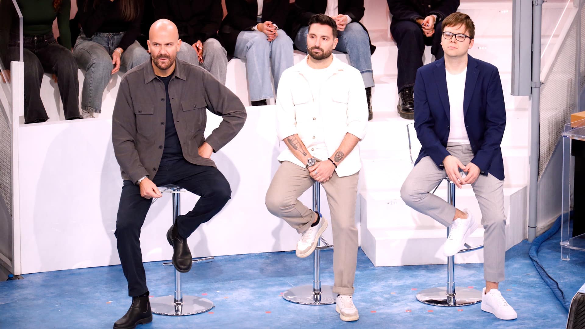 Amici 2025, l’inedito più forte è quello di Valentina, ma la penna che c’è dietro non è la sua