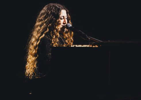 La sera degli inediti di X Factor 2025 e tutto ciò che non ti aspetti