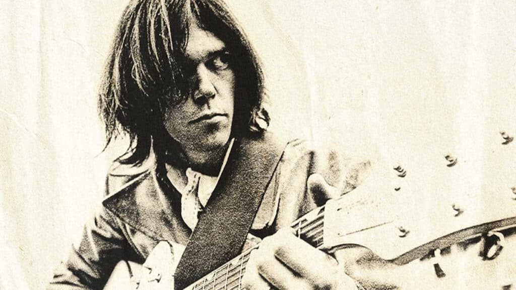 Neil Young compie 80 anni: 5 cose da sapere sul rocker canadese