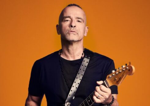 Eros Ramazzotti, oggi esce “Una storia importante”