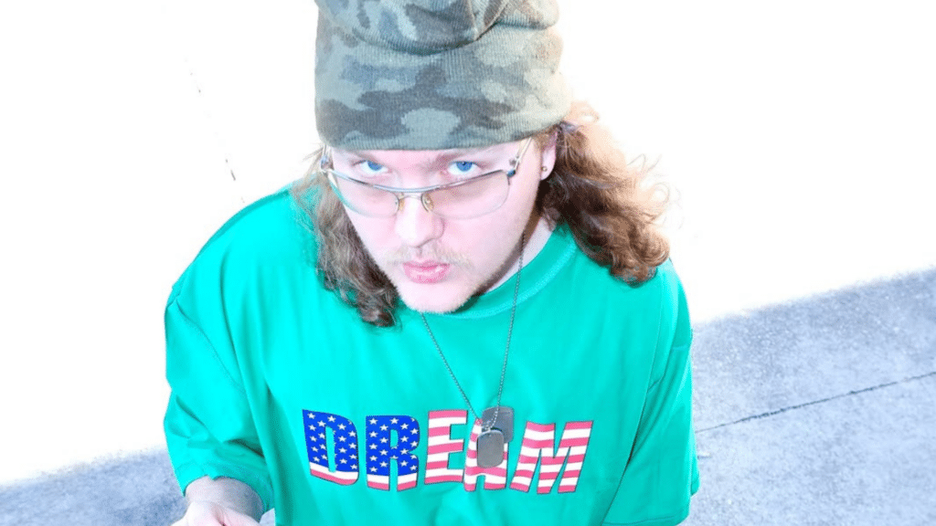 rusowsky arriva per la prima volta in Italia