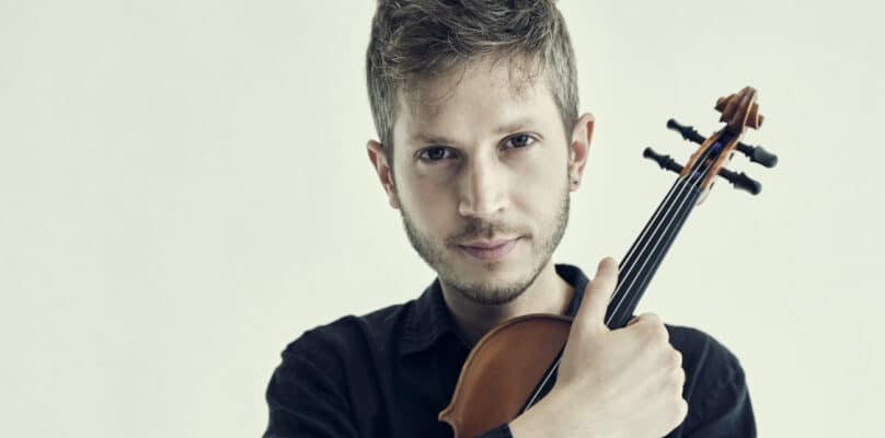 Federico Mecozzi reinterpreta Battiato: ecco il video di “Voglio Vederti Danzare”