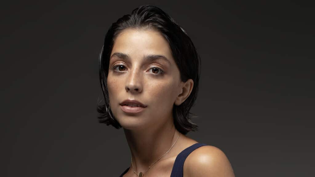 Guarda in anteprima la home session di “Amico Lontano” di Lea Gavino