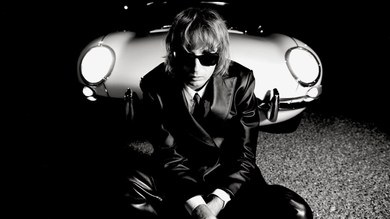 “Masquerade” di Thomas Raggi riporta il rock al centro della scena