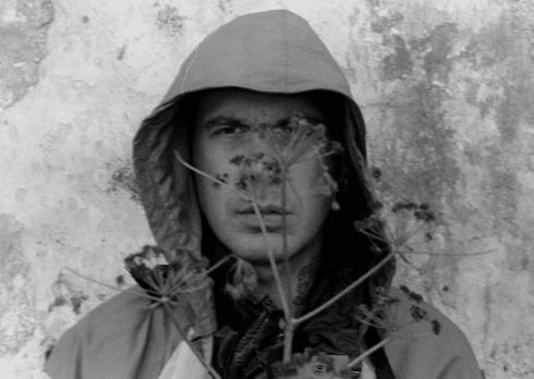 Gemitaiz racconta “Elsewhere”: «È un premio di consolazione per chi non ce l’ha fatta»