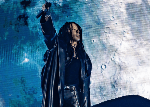 La partecipazione di Ghali alla cerimonia di apertura delle Olimpiadi è già un caso politico