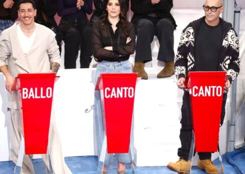 Amici 25, inizia la corsa verso il serale: entrano le maglie oro