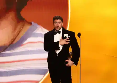 La lettera di Ricky Martin a Bad Bunny dopo i Grammy: «Hai vinto restando fedele a Porto Rico»