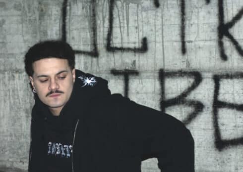 Ascolta in anteprima “Schiamazzi Notturni” di blue27