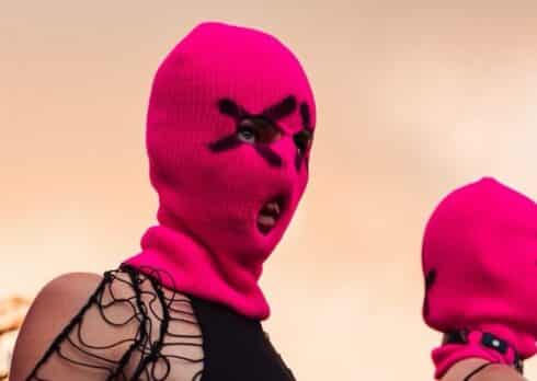 Le Pussy Riot si scagliano contro la Biennale di Venezia per la reintegrazione del padiglione russo