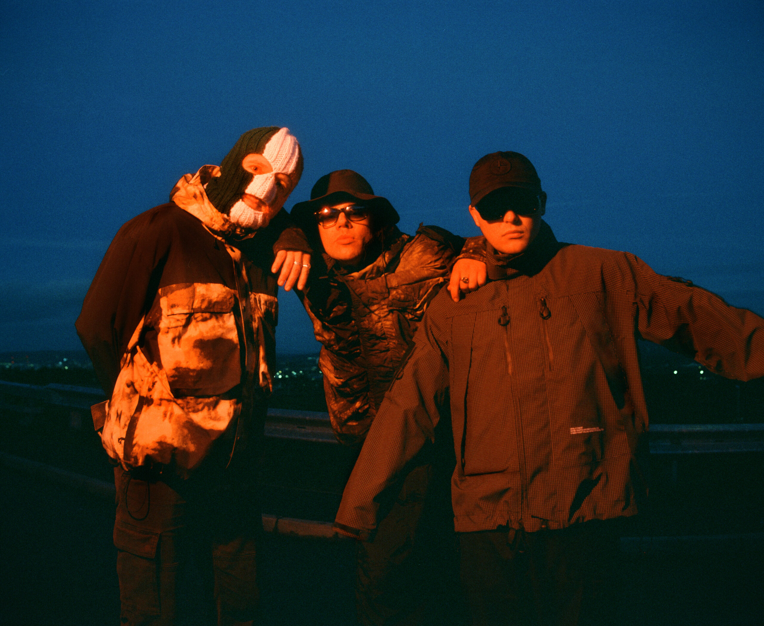 KNEECAP, Love Against the Machine