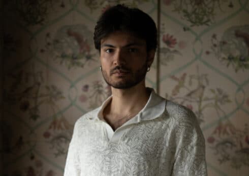 Guarda in anteprima il video di “Notte di Vetro” di M.E.R.L.O.T.