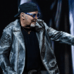 Nessuno ha raccontato gli errori, le passioni e le delusioni di un Paese come Vasco Rossi