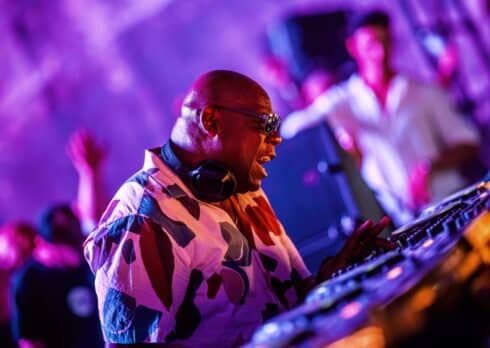 Dentro Cave Romane con Carl Cox: la techno incontra duemila anni di storia 