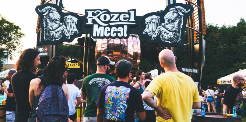 Al Kozel Carroponte l’attesa del concerto diventa esperienza