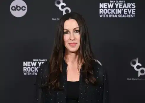Alanis Morissette fa causa all’ex tour manager per frode ed estorsione