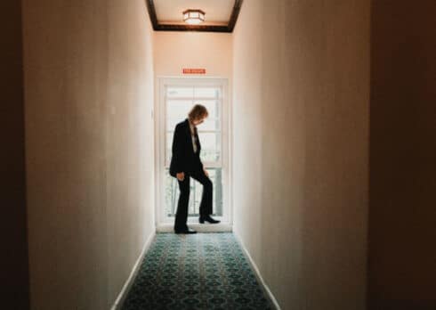 Beck ha fatto (ancora) uno splendido album acustico