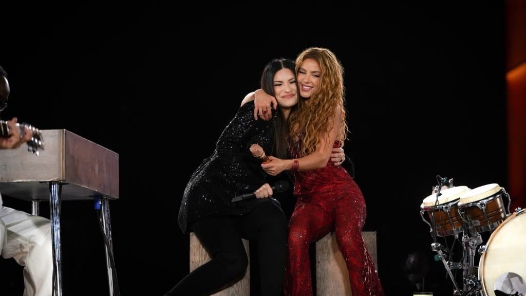 Laura Pausini è stata ospite speciale al concerto di Shakira a Madrid