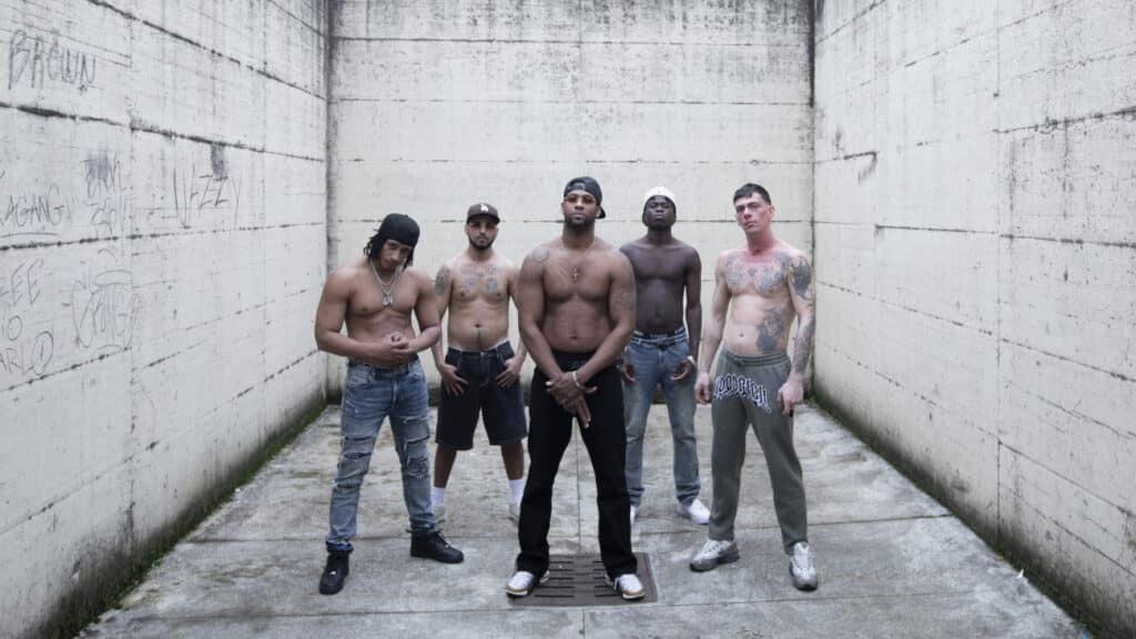 Guarda in anteprima il video di “Posse 30 OP”