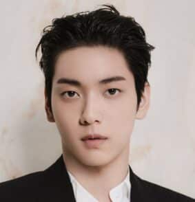 SOOBIN è il nuovo Global Ambassador di Dolce&Gabbana
